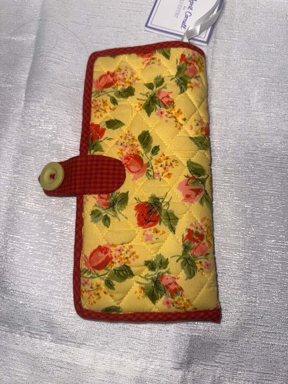 April Cornell for Silvestri Floral Quilted Tote Bag and Matching Wallet Set - Picture 5 of 7
